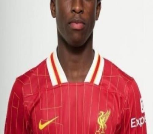 郵報(bào)：利物浦15歲新星阿貝近期參加一線隊(duì)訓(xùn)練，眾多豪門正關(guān)注他