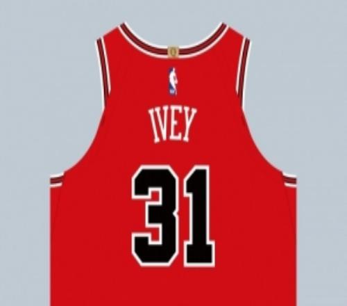 球衣記者：艾維在公牛改穿31號此前穿著的23號在公牛已退役