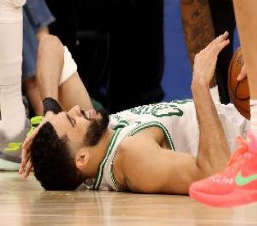 阿里納斯：塔圖姆這賽季不該復(fù)出恩比德和濃眉就是前車之鑒