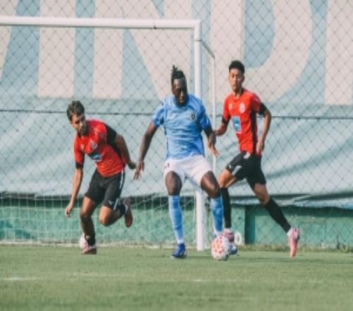 泰國冬訓(xùn)期間首場熱身賽深圳新鵬城以0比1泰超球隊(duì)泰港