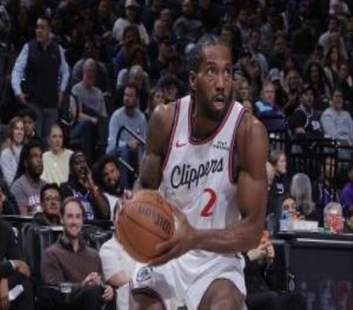 烤肉姐：做個(gè)白日夢(mèng)小卡要單核帶這支快船奪冠歷史高度能到哪