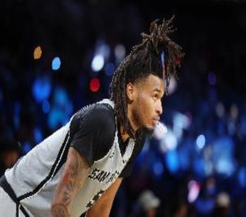 解說：投射提升讓卡斯爾三威脅拉滿馬刺進攻也需要瓦塞爾的硬解