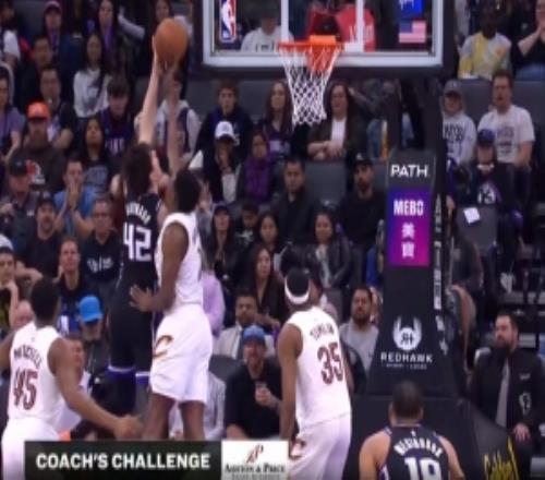 虧！托馬斯布萊恩特防守被吹犯規(guī)騎士挑戰(zhàn)失敗了