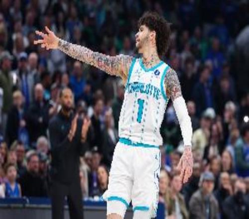 你也是全明星遺珠三球近5戰(zhàn)場(chǎng)均20.2分5.2板7助&3.6記三分