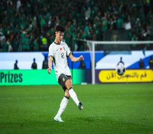 足球報：對武里南決定蓉城是否還有機(jī)會晉級韓鵬飛與海港有聯(lián)系