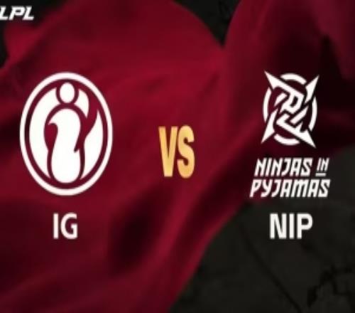 神Wei天降！NIP痛失好局Photic女槍爆殺iG落后1w首局翻盤(pán)