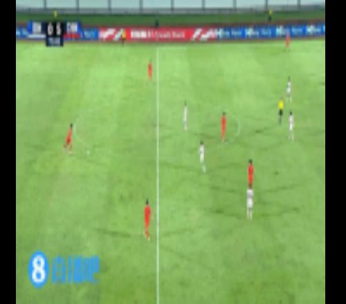 打花了！鄺兆鐳直塞打穿印尼防線，張伯霖小角度精彩破門！