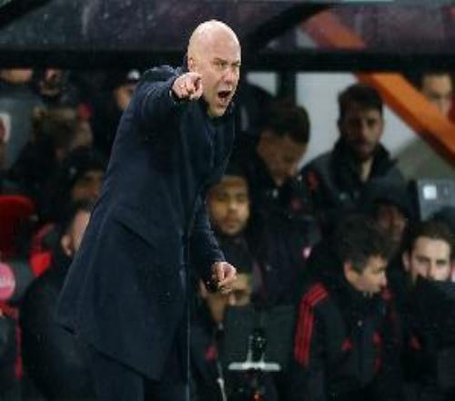 斯洛特：空手而歸令人失望，從03到12輸球固然是進(jìn)步但還是輸了