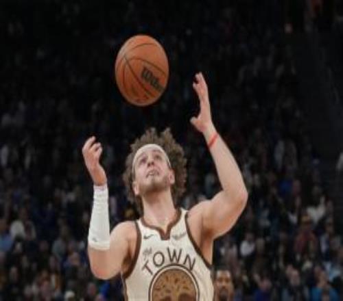 微波爐！波杰姆首節(jié)替補(bǔ)出戰(zhàn)7分鐘高效砍下8分2板2助&正負(fù)值+10