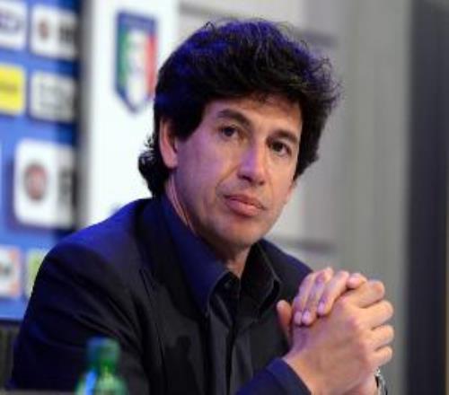 阿爾貝蒂尼：加盟巴薩時我不認識梅西，他卻說我是偉大米蘭的中場