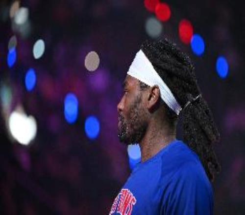 張佳瑋：打大架也算是活塞中鋒人生經(jīng)歷還希望斯圖沖防守二陣呢