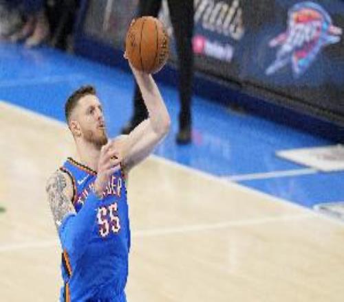 7大將缺席！美記：NBA正在調(diào)查雷霆上周對(duì)陣馬刺球員傷缺情況