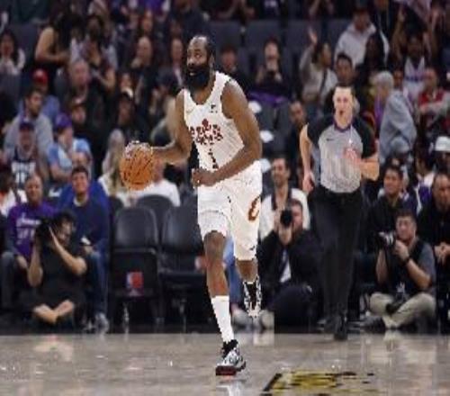 哈登破壞進攻體系生涯這個階段他早放下自負愿做米切爾的副手