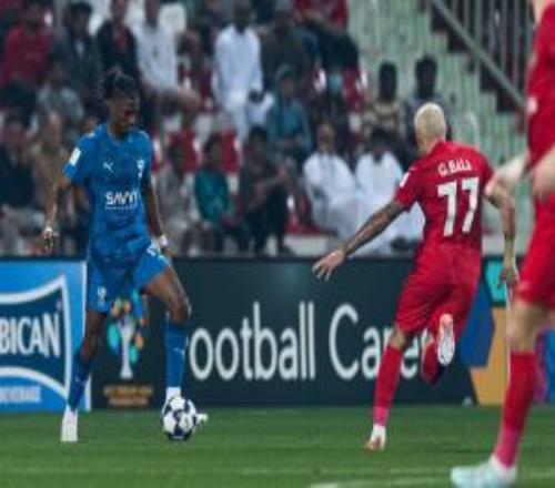 亞冠六連勝終結(jié)！利雅得新月00迪拜青年國民新月全場0射正