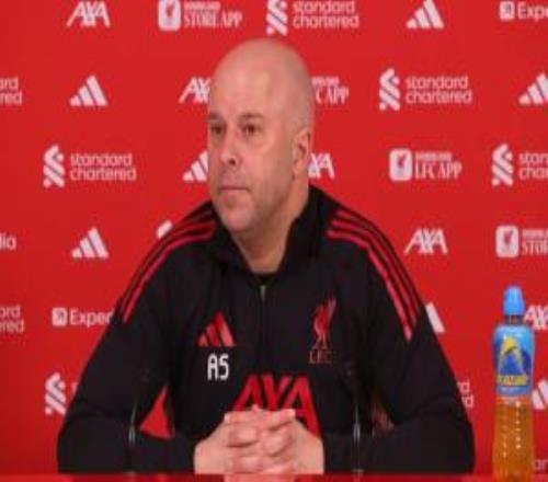 斯洛特：若沒進歐冠不可接受，我接手時球隊踢歐聯(lián)只買了基耶薩