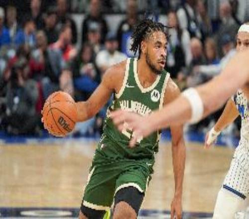 干拔超遠(yuǎn)三分收比賽！托馬斯替補(bǔ)25分鐘狂轟全場最高34分！