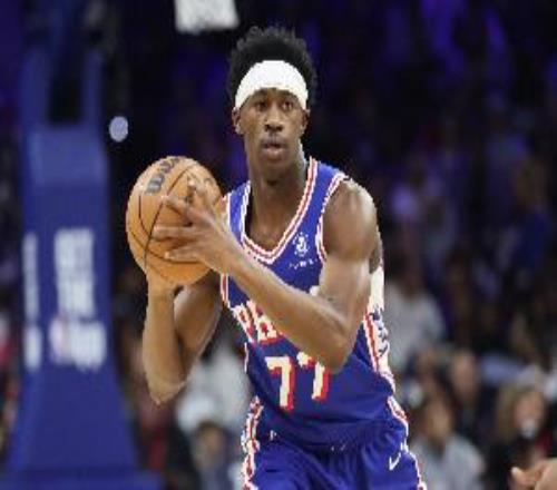 外線沒開！埃奇庫姆三分5中0拿到14分4板2助1帽正負(fù)值29