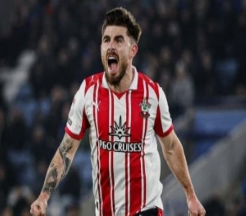 郵報：一球迷買二串一提前結(jié)算贏了1146英鎊，最終錯失1萬多英鎊