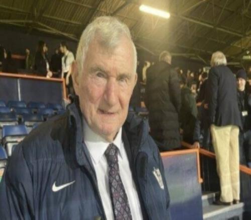 太陽報：81歲熱刺名宿大衛普利特遭遇嚴重摔傷，目前正接受治療