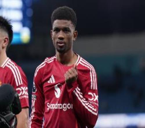 阿瑪?shù)抡劼?lián)之歌《鄉(xiāng)村路》：球迷高唱時能帶給我們力量