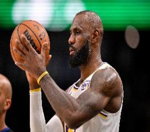 詹姆斯：無比感恩能再次參加全明星賽假期我會找機會休息一下