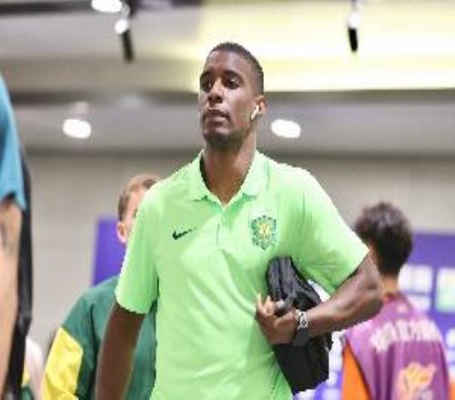 法比奧社媒談與國安續約：我和家人都覺得這里就是我們的家