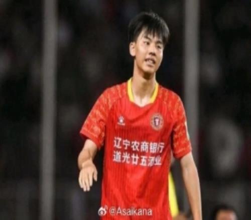 遼足球星張永海之子張家鳴租借加盟沃日多瓦茨