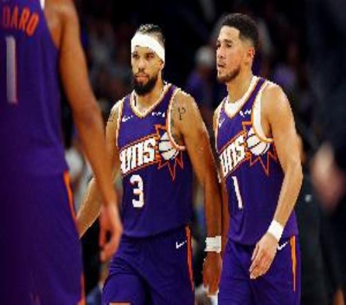 布克：狄龍是那種你愿意并肩作戰(zhàn)的隊友我就喜歡他這樣的性格