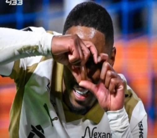 黑馬！50大勝巴黎FC，朗斯反超巴黎圣日耳曼暫登頂法甲積分榜