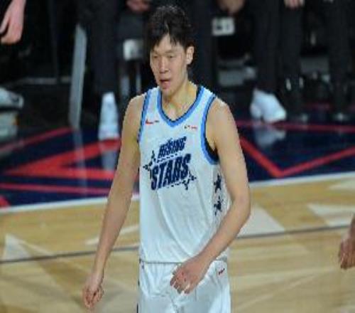 林書豪：楊瀚森需提升主動(dòng)性在美國(guó)要有夸張的自信別怕尷尬