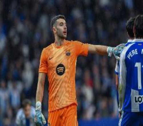 每體：霍安有很好的團結(jié)精神，他在西班牙國家隊做替補不會有問題