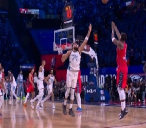 大心臟先生！華子9投5中砍全隊(duì)最高13分關(guān)鍵絕平三分挽救新星隊(duì)