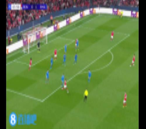 沒控制住情緒！穆里尼奧不滿判罰怒斥裁判，連吃兩黃被罰上看臺