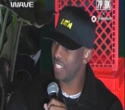 保羅笑言：在將我送回家之前弗蘭克說(shuō)快船會(huì)退役我的3號(hào)球衣的