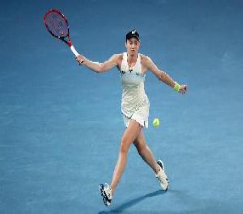 WTA1000迪拜站第二輪：頭號(hào)種子萊巴金娜20橫掃資格賽選手比勒爾