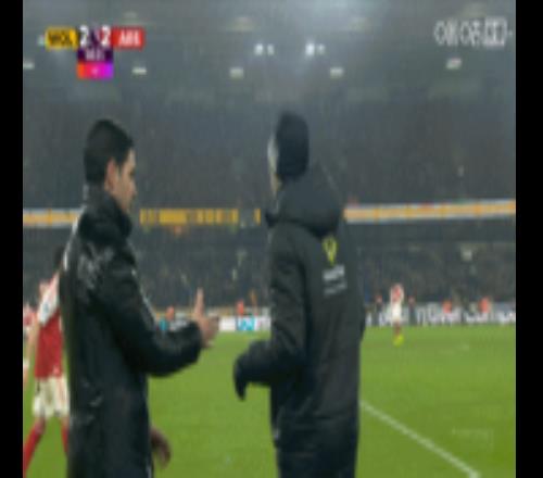 都有火氣！比賽補時熱蘇斯與莫斯克拉發(fā)生沖突，引發(fā)多人沖突