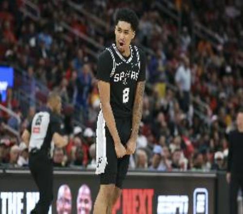 青少年后衛(wèi)第2多！哈珀10場至少15分且命中率60%+僅次于科比17場