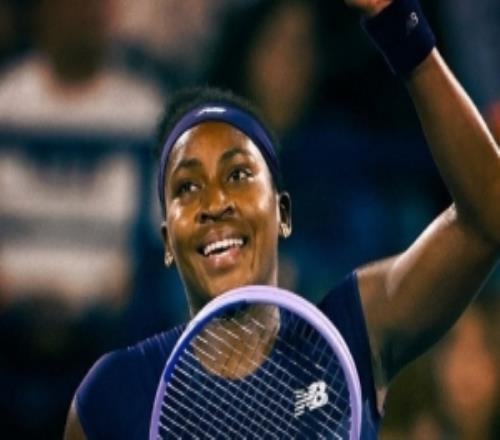 高芙20橫掃伊埃拉，輕松晉級迪拜站四強，追平個人賽會最佳戰(zhàn)績