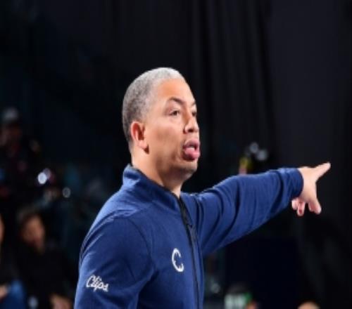 盧：哈登走后我們沒控衛(wèi)但仍然5戰(zhàn)4勝且贏的都是季后賽球隊