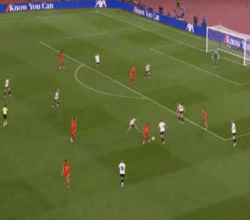 欧洲杯，半决赛对阵德国，邦马蒂在加时赛113分钟贡献绝杀进球