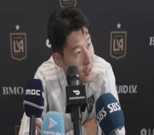 孫興慜：梅西顯然在另一個(gè)層次，足球不是個(gè)人運(yùn)動(dòng)我考慮的是團(tuán)隊(duì)