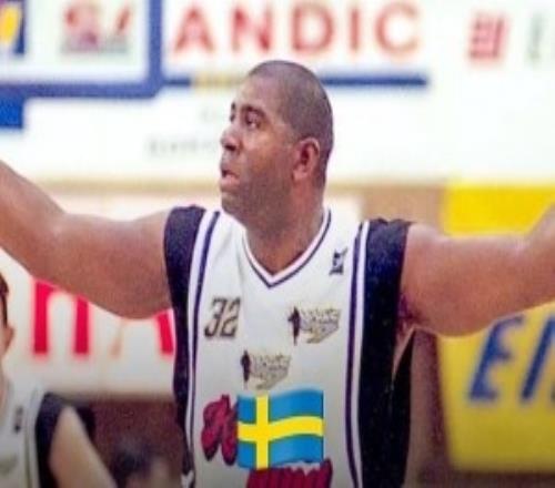 當年這些球星也在歐洲打過球！魔術(shù)師皮蓬答案德隆還知道哪些