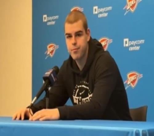 托皮奇：戰(zhàn)勝癌癥讓我更了解自己非常感謝雷霆全隊(duì)上下的支持