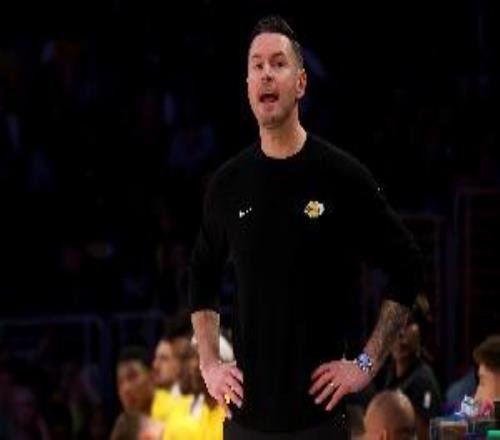 雷迪克滿意進(jìn)攻：傳球默契戰(zhàn)術(shù)執(zhí)行到位沒(méi)有混亂和個(gè)人主義