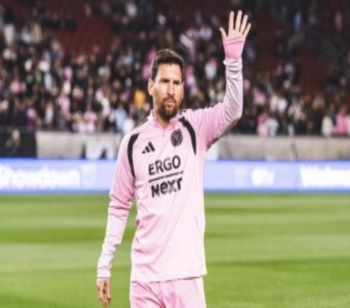 新賽季開啟！邁阿密國際社媒曬梅西賽前熱身照片