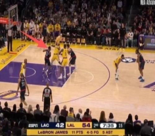 NBA官方：馬瑟林在昨天對陣湖人第二節(jié)比賽中的技犯已被撤銷