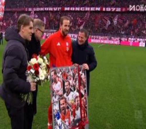 凱恩上一場比賽迎來生涯500球里程碑拜仁高層本場賽前贈送紀念品