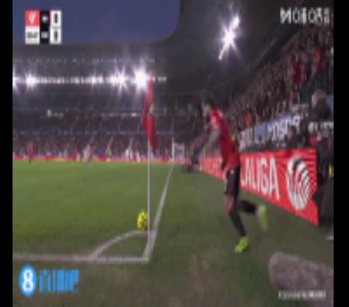 本來必進的！奧薩蘇納小禁區內頭球，庫爾圖瓦神級反應撲出