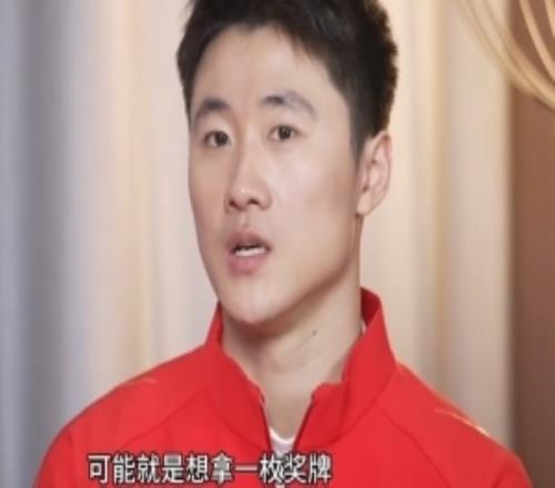 王心迪：剛開(kāi)始目標(biāo)不是金牌而是獎(jiǎng)牌比到最后比的是誰(shuí)更專(zhuān)注