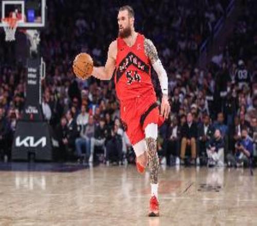 場面十分難看！首節(jié)三分兩隊(duì)對(duì)鐵：雄鹿9中2猛龍僅12中1